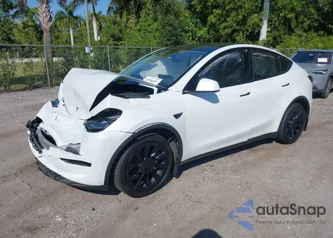 2023 Tesla Model Y Awd/Long Range Dual Motor All-Wheel Drive from USA, damaged, VIN 7SAYGDEE8PA162996